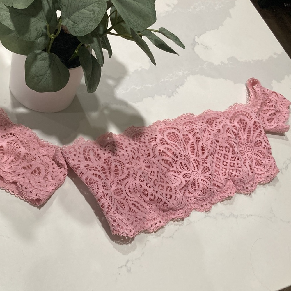 VS lace strapless bandaeu